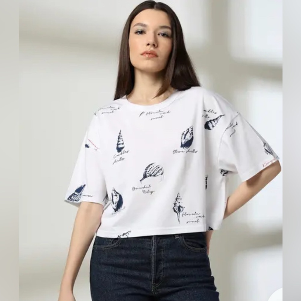 Rio shell tee size M crop blue white